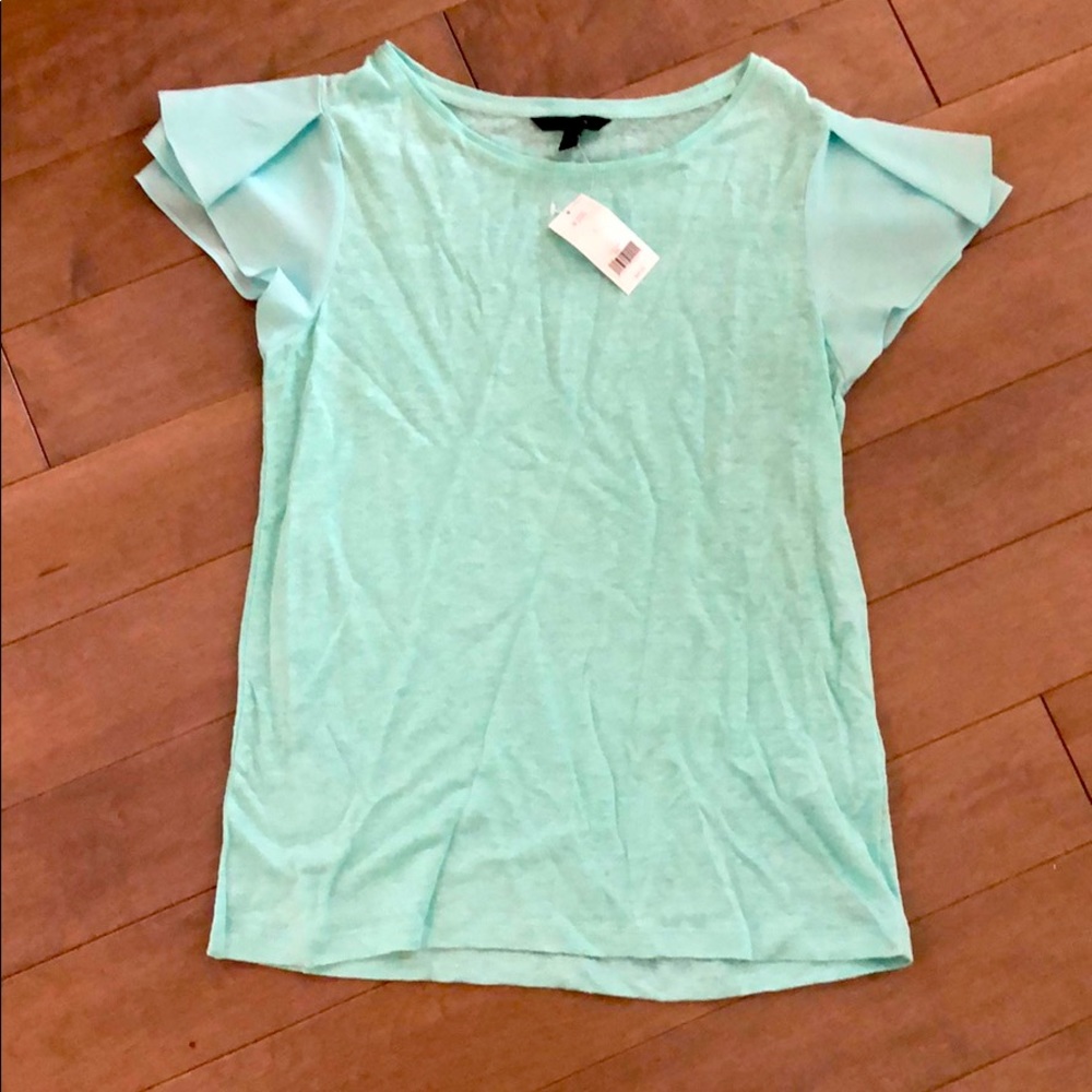 Banana Republic NWT small flutter sleeve top